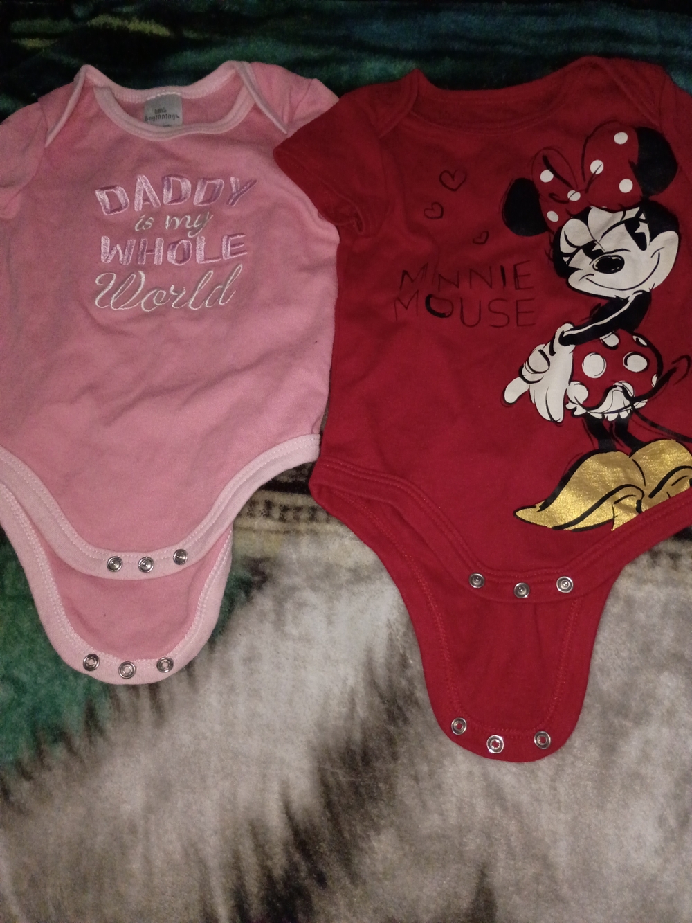 Disney Minnie Mouse & Pink Graphic Baby One-Piece Bodysuits